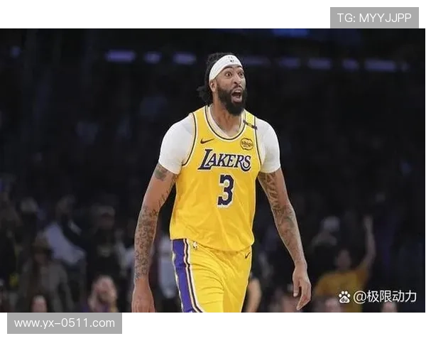 詹姆斯再创历史新纪录 勇士与湖人季前赛对决引关注